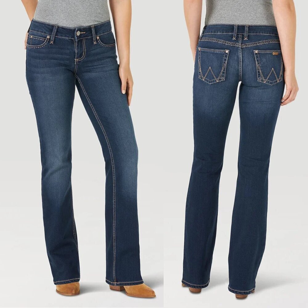 NWT New Wrangler Retro Mae Jeans Size 33 x 32